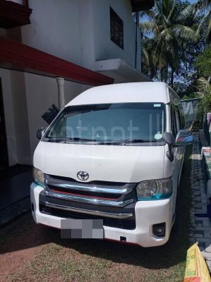 Toyota Hiace 2015 - නැවත සකස් කල වෑන් රථය sale in Sri Lanka - patpat.lk