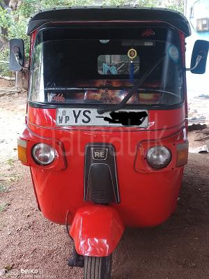 Bajaj Three Wheel 2011