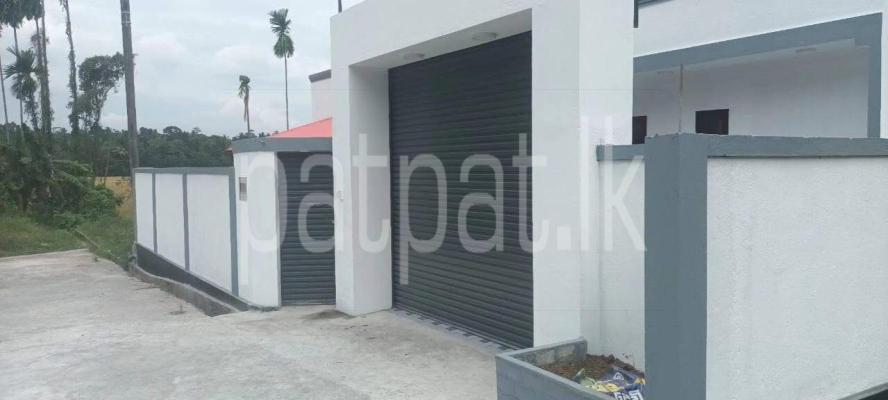 House for Sale in Weliveriya