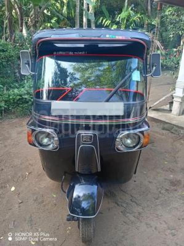 Bajaj 4 stroke 2013 - Used Three wheeler sale in Sri Lanka - patpat.lk