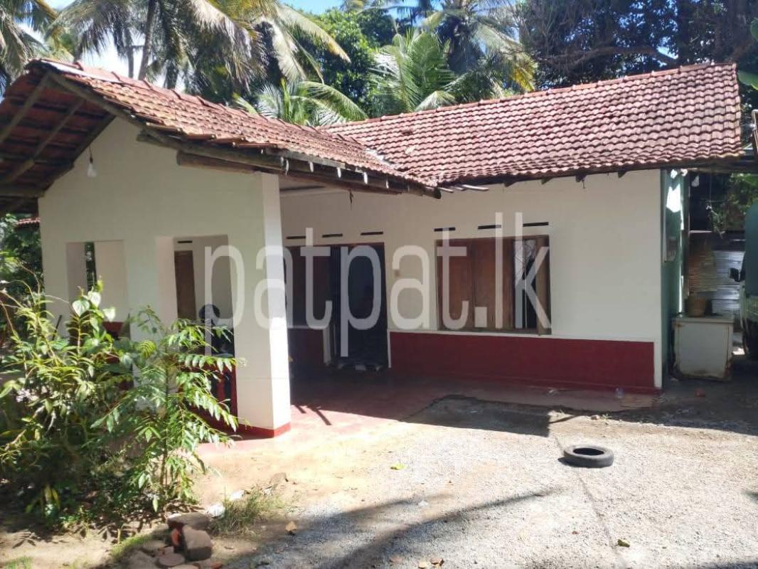 Commercial Land for Sale in Beliatta
