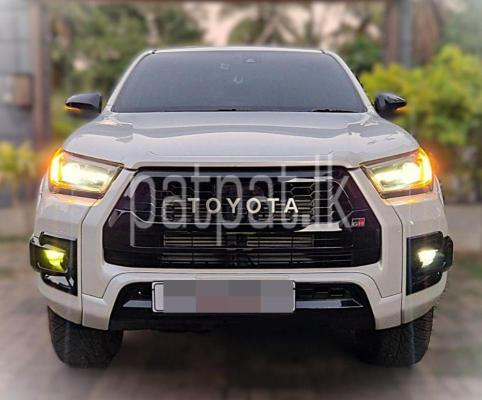 Toyota Hilux 2023