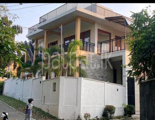 House for Sale in Koswatta