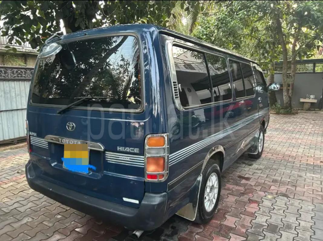 Toyota Hiace 2003 -  Van sale in Sri Lanka - patpat.lk