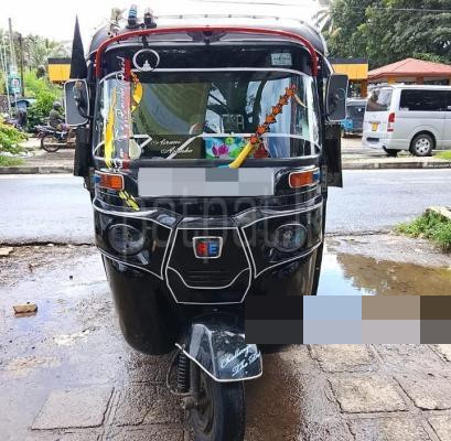 Bajaj 4 stroke 2015 - Used Three wheeler sale in Sri Lanka - patpat.lk