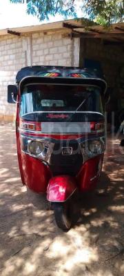 Bajaj Three Wheel 2016 - பயன்படுத்தப்பட்டது முச்சக்கர வண்டி sale in Sri Lanka - patpat.lk