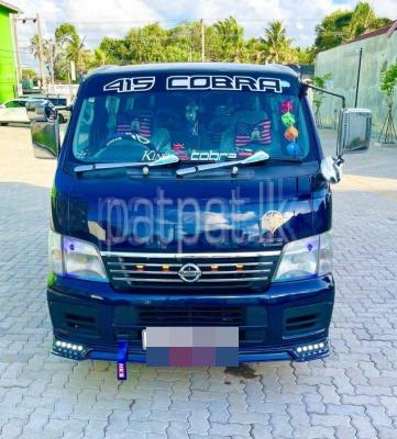 Nissan Caravan 2003 - பயன்படுத்தப்பட்டது வேன் sale in Sri Lanka - patpat.lk