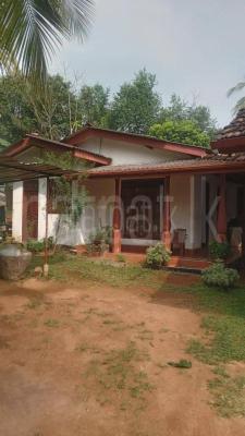 House for Sale in Athurugiriya