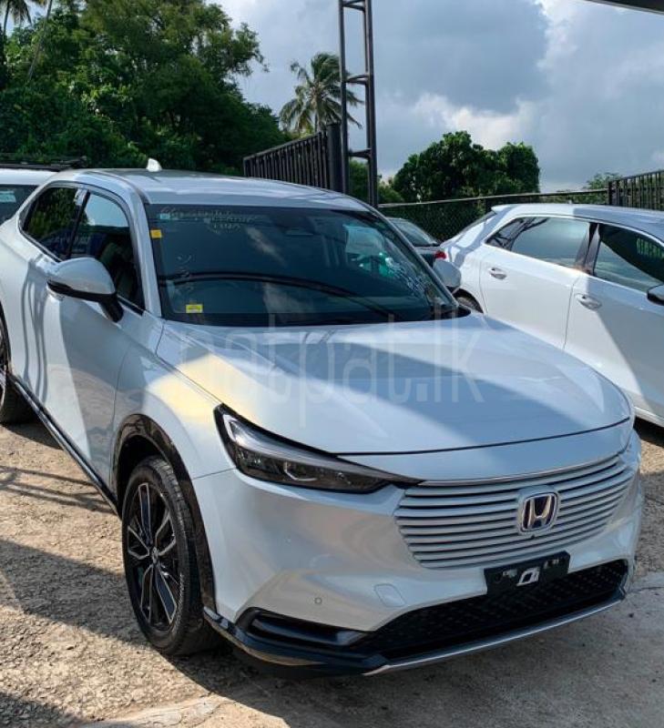 Honda Vezel 2024 -  SUV රථය sale in Sri Lanka - patpat.lk
