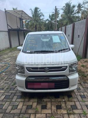 Suzuki Wagon R 2024 - අලුත් කාර් sale in Sri Lanka - patpat.lk