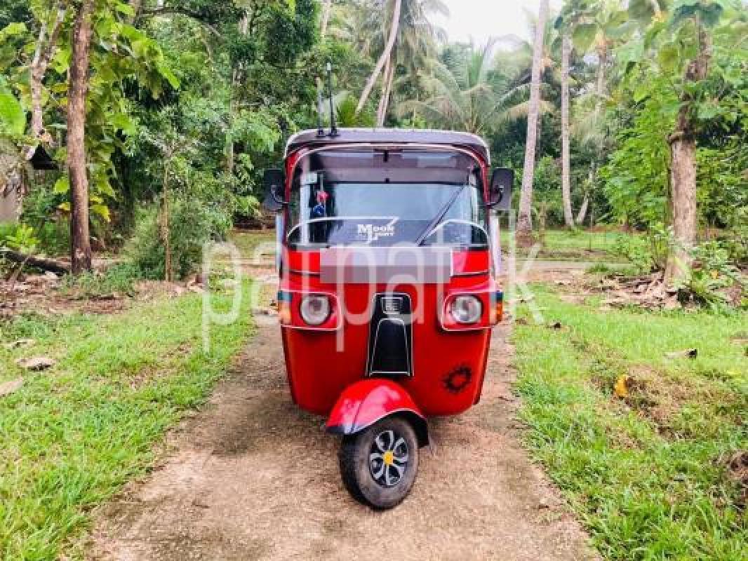 Bajaj 4 stroke 2013 - பயன்படுத்தப்பட்டது முச்சக்கர வண்டி sale in Sri Lanka - patpat.lk