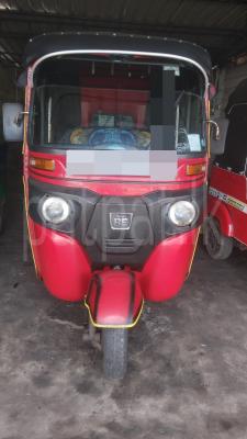 Bajaj Three Wheel 2014 - பயன்படுத்தப்பட்டது முச்சக்கர வண்டி sale in Sri Lanka - patpat.lk