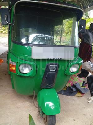 Bajaj Three Wheel 2010
