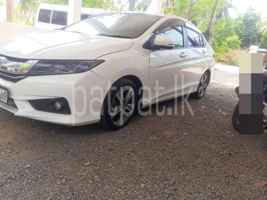Honda Grace 2015 - பயன்படுத்தப்பட்டது கார் sale in Sri Lanka - patpat.lk