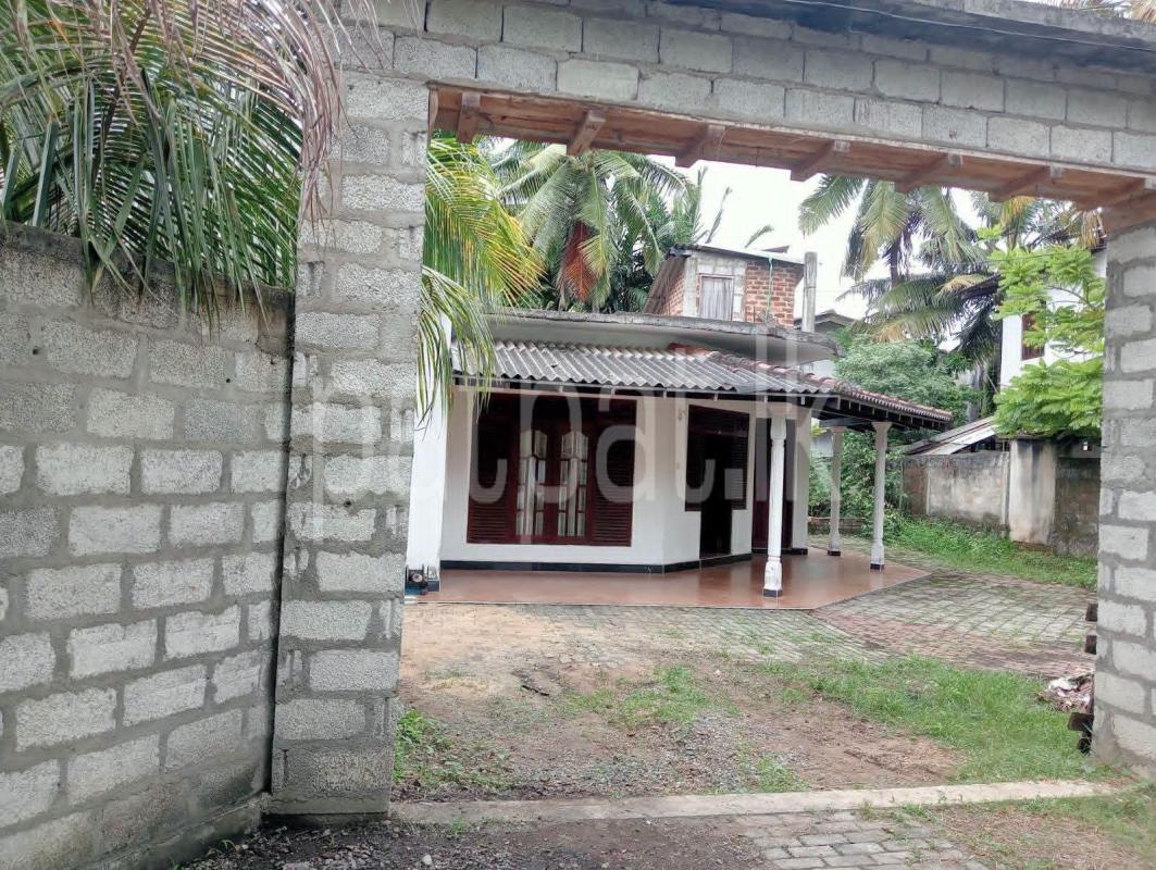 Residential Land for Sale in Weeraketiya