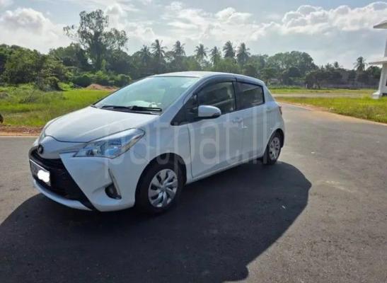 Toyota Vitz 2017
