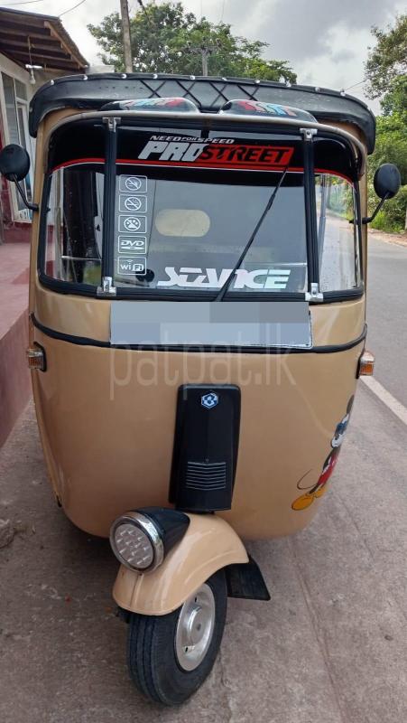 Bajaj 2 stroke 2002 -  Three wheeler sale in Sri Lanka - patpat.lk