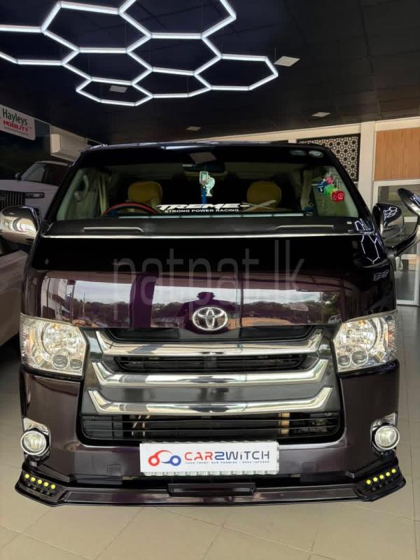 Toyota Hiace 2015 -  Van sale in Sri Lanka - patpat.lk