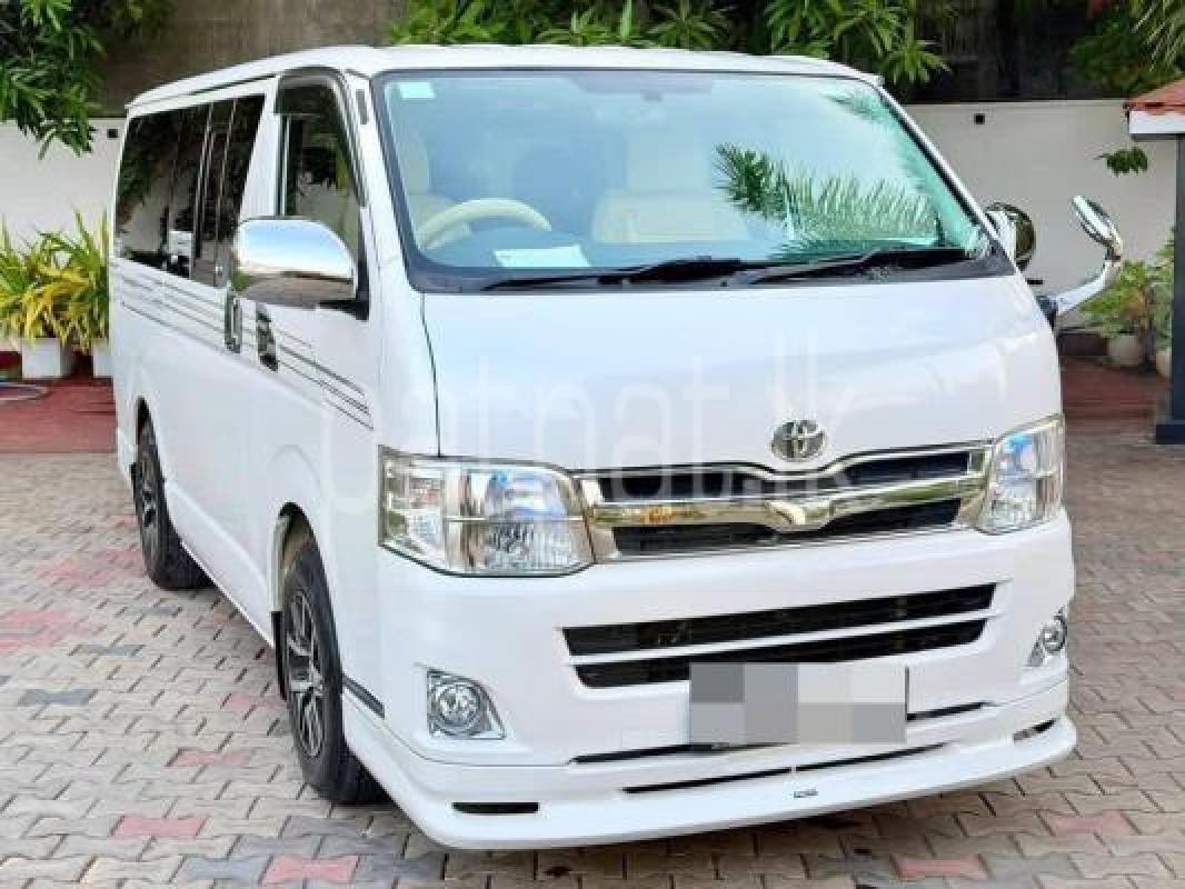 Toyota Hiace 2011 - Used Van sale in Sri Lanka - patpat.lk