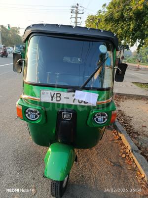 Bajaj Three Wheel 2010