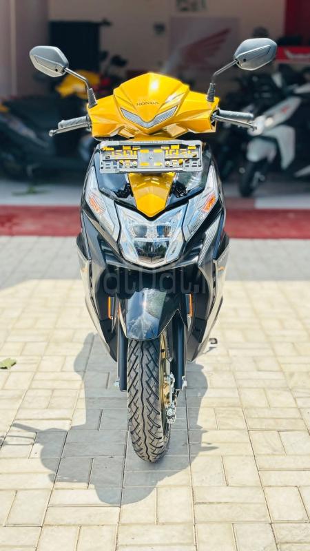 Honda Dio 2026 -  Bike sale in Sri Lanka - patpat.lk