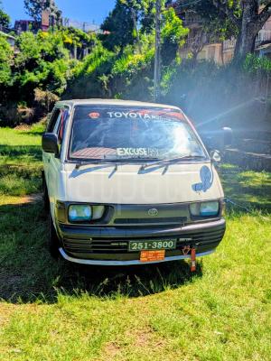 Toyota CR27 1991 - Used Van sale in Sri Lanka - patpat.lk