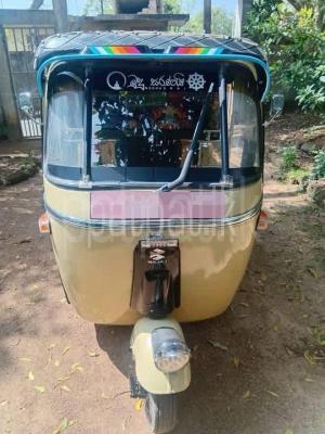 Bajaj Three Wheel 1999