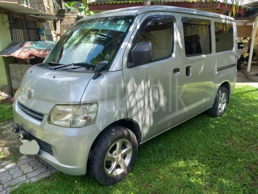 Toyota TownAce 2008 - Reconditioned Van sale in Sri Lanka - patpat.lk