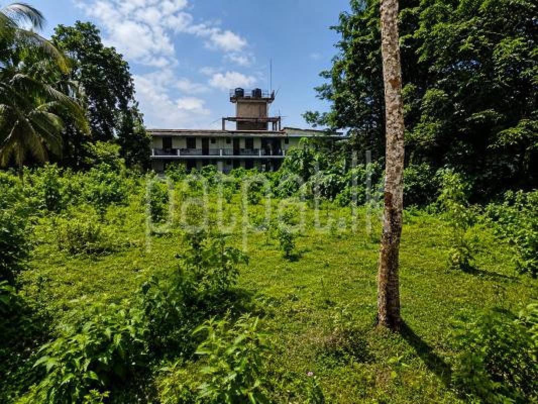 Commercial Land for Sale in Adampan