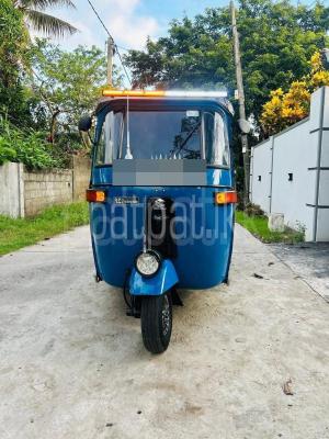 Bajaj 2 stroke 2006 - பயன்படுத்தப்பட்டது முச்சக்கர வண்டி sale in Sri Lanka - patpat.lk
