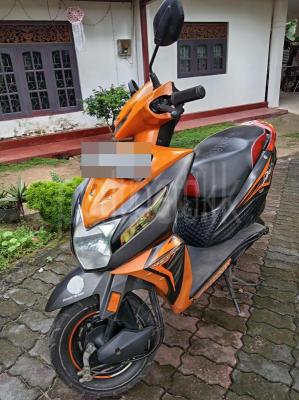 Honda Dio 2017 - Used Bike sale in Sri Lanka - patpat.lk