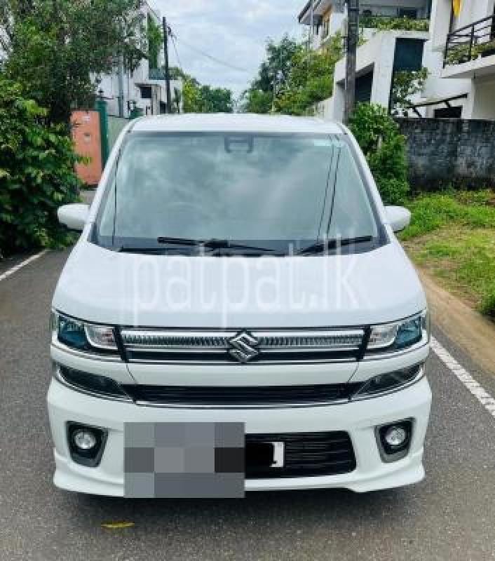 Suzuki Wagon R 2017 -  Car sale in Sri Lanka - patpat.lk