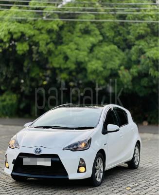 Toyota Aqua 2015 - Used Car sale in Sri Lanka - patpat.lk