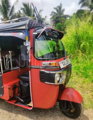 Bajaj 4 stroke 2014 -  ත්‍රිරෝද රථය sale in Sri Lanka - patpat.lk