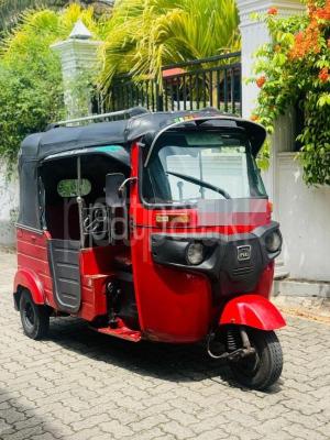 Bajaj 4 stroke 2016 - Used Three wheeler sale in Sri Lanka - patpat.lk