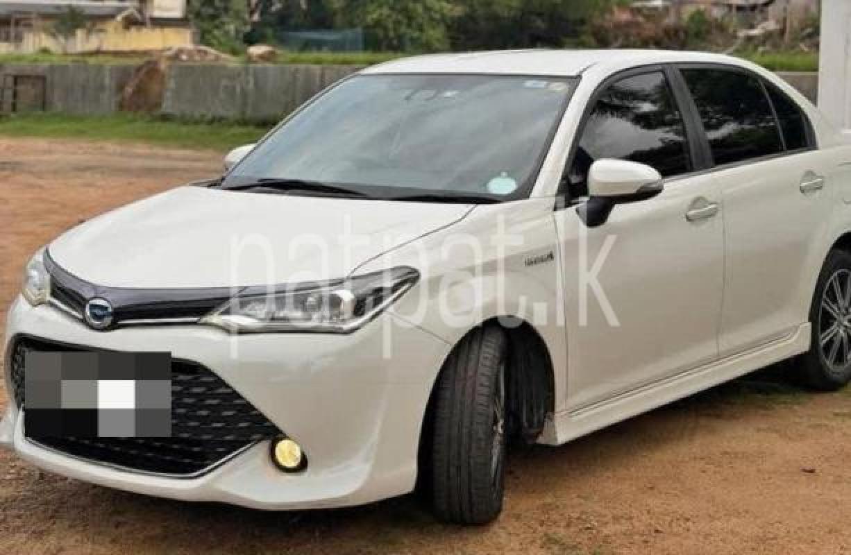 Toyota Axio 2017 -  Car sale in Sri Lanka - patpat.lk