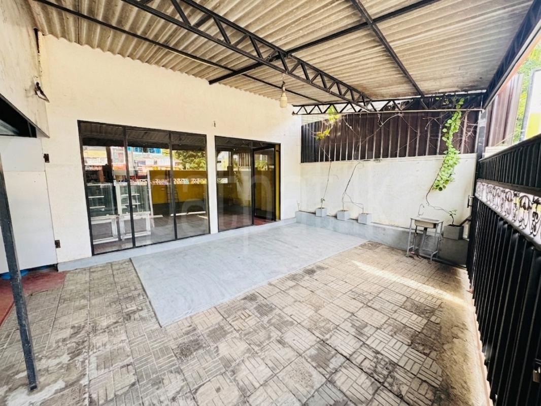 Building for Sale in Boyagane