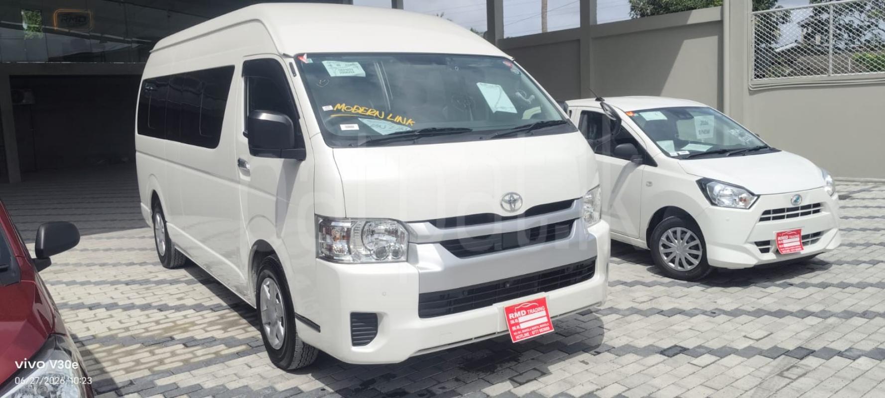 Toyota Hiace 2023 - Used Van sale in Sri Lanka - patpat.lk