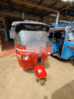 Bajaj Three Wheel 2010