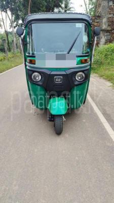 Bajaj Three Wheel 2014