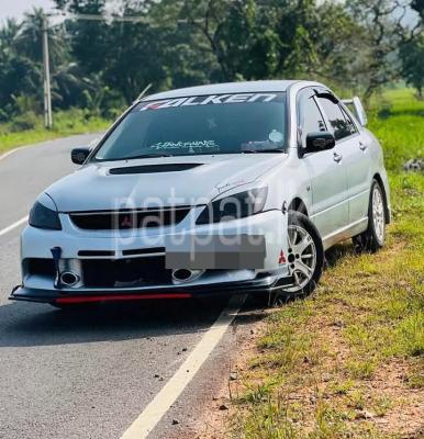Mitsubishi Lancer 2003