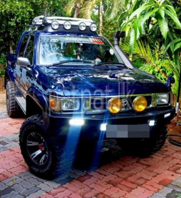 Toyota Hilux champ 1994 - Used Pick-up  sale in Sri Lanka - patpat.lk