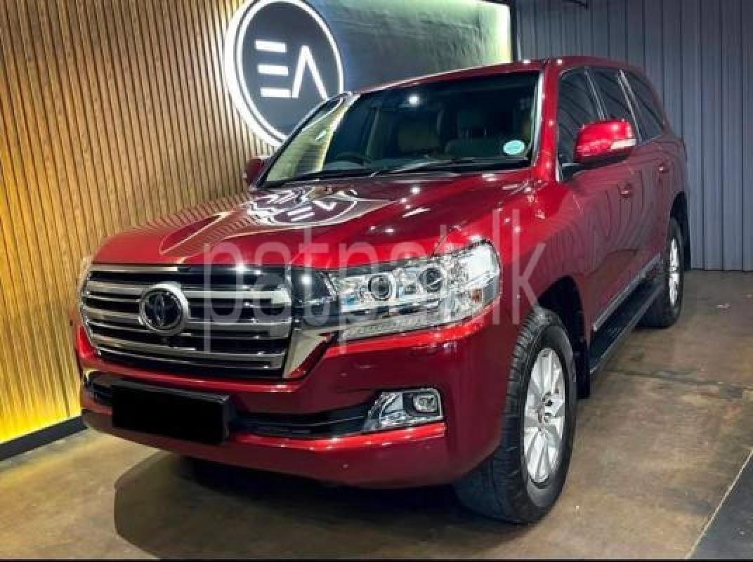 Toyota Land Cruiser 2015 -  SUV sale in Sri Lanka - patpat.lk