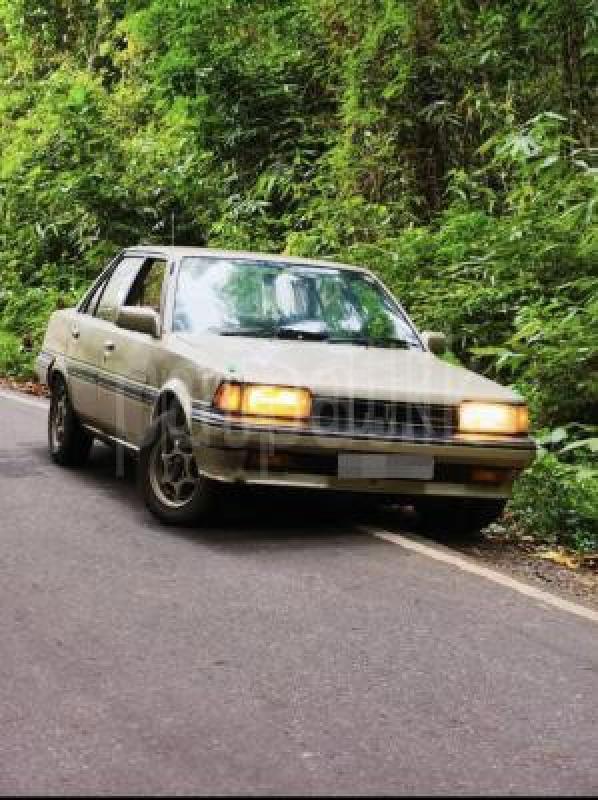 Toyota Carina 1986 - பயன்படுத்தப்பட்டது கார் sale in Sri Lanka - patpat.lk