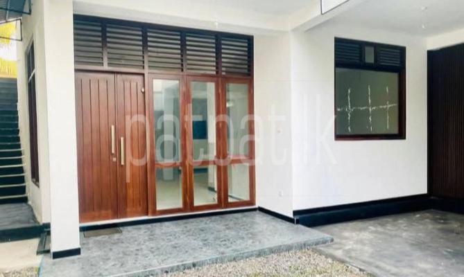 premium-listing-image