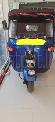 Bajaj Three Wheel 2009