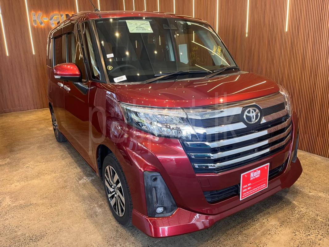 Toyota Roomy 2016 - மறுசீரமைக்கப்பட்டது வேன் sale in Sri Lanka - patpat.lk