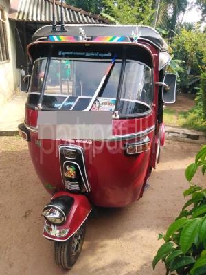 Bajaj Three Wheel 2006