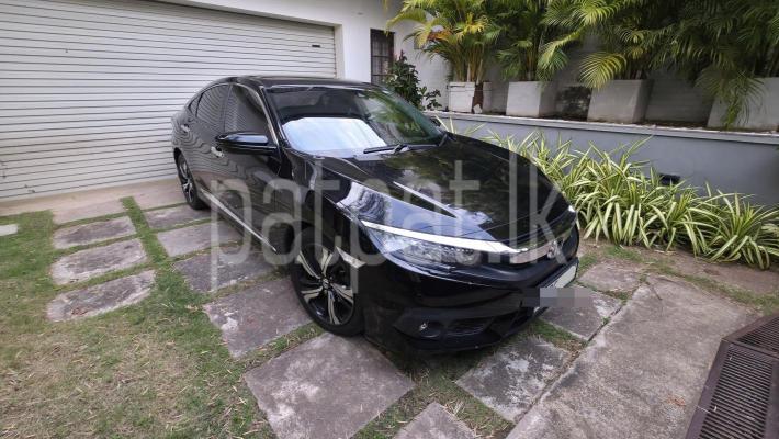 Honda Civic 2018 - Used Car sale in Sri Lanka - patpat.lk