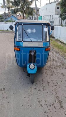 Bajaj Three Wheel 2004 - பயன்படுத்தப்பட்டது முச்சக்கர வண்டி sale in Sri Lanka - patpat.lk